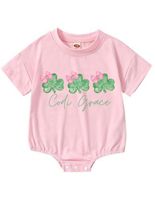 Personalized Girl Clover Short Sleeve Bubble